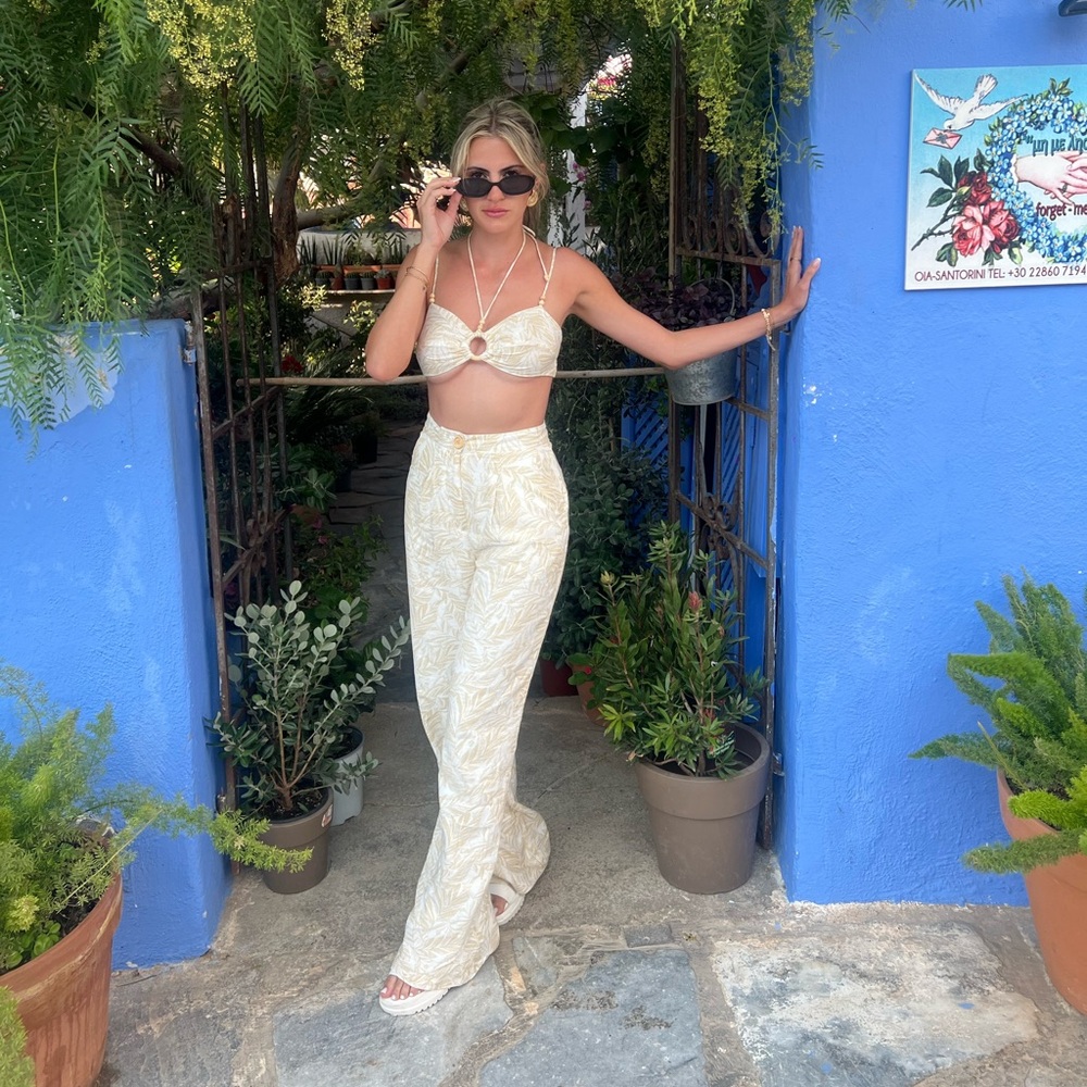 Hello Molly Beige Patterned Wide-Leg Jumpsuit. XS Pants S Top